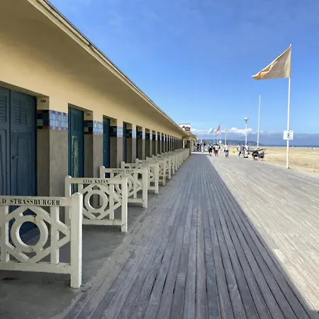 Вилла Les Copains D'abord Tourgeville