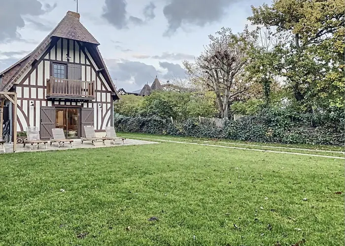 Les Copains D'abord Tourgeville Deauville